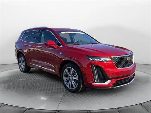 Certified 2025 Cadillac XT6 Premium Luxury image 1