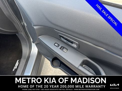 Used 2025 Mitsubishi Outlander Sport ES AWD/4WD image 35