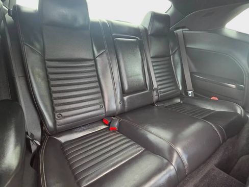 Used 2013 Dodge Challenger SXT Plus RWD image 12