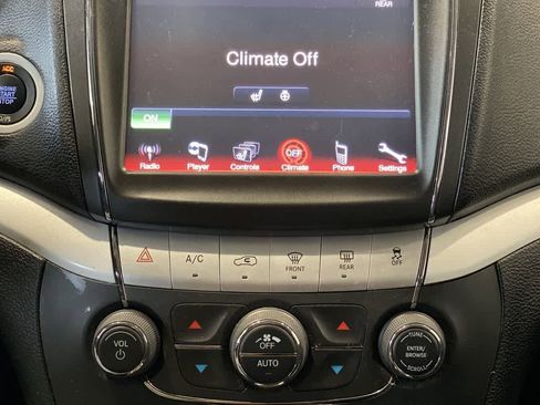 Used 2019 Dodge Journey GT image 21