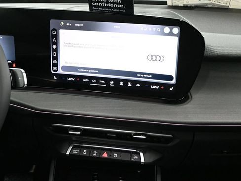 New 2026 Audi Q3 quattro 2.0T AWD/4WD image 17