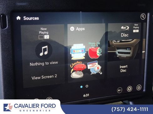 Used 2017 Chrysler Pacifica Touring-L Plus FWD image 9