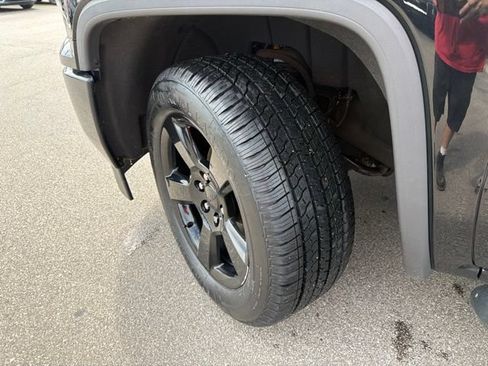 Certified 2019 GMC Sierra 1500 Limited w/ Elevation Edition AWD/4WD image 11