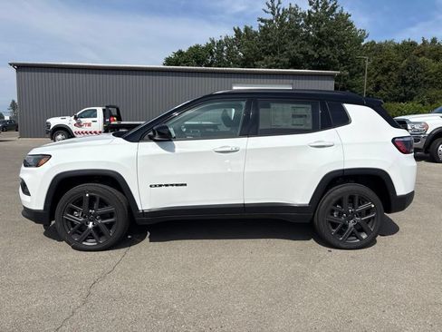 New 2026 Jeep Compass Limited AWD/4WD image 6