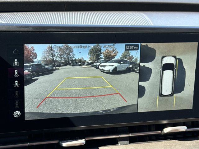 Used 2023 Kia Carnival SX FWD image 20
