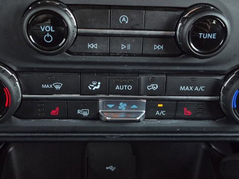 Used 2022 Ford Bronco Big Bend image 21