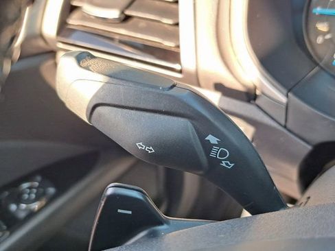 Used 2015 Ford Fusion SE w/ Equipment Group 201A FWD image 12