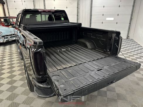 Used 2021 GMC Sierra 3500 Denali w/ Denali Ultimate Package image 51