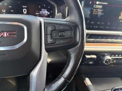 Used 2025 GMC Sierra 1500 Elevation w/ Preferred Package AWD/4WD image 23