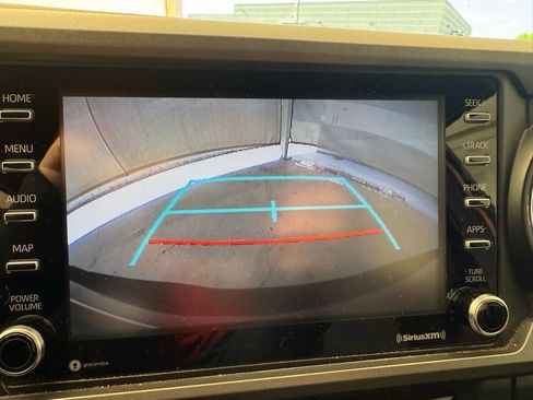 Used 2021 Toyota Tacoma TRD Sport w/ Technology Package image 24