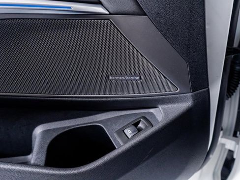 Used 2026 BMW M3 Competition image 41