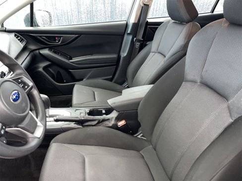 Used 2019 Subaru Impreza 2.0i w/ Eyesight image 4