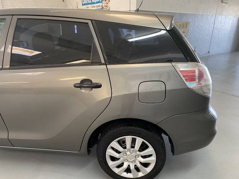 Used 2008 Toyota Matrix FWD image 13