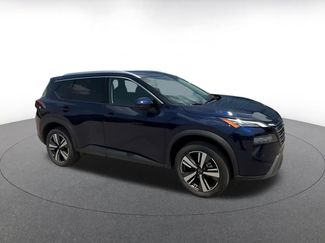 Used 2026 Nissan Rogue SL FWD video 2