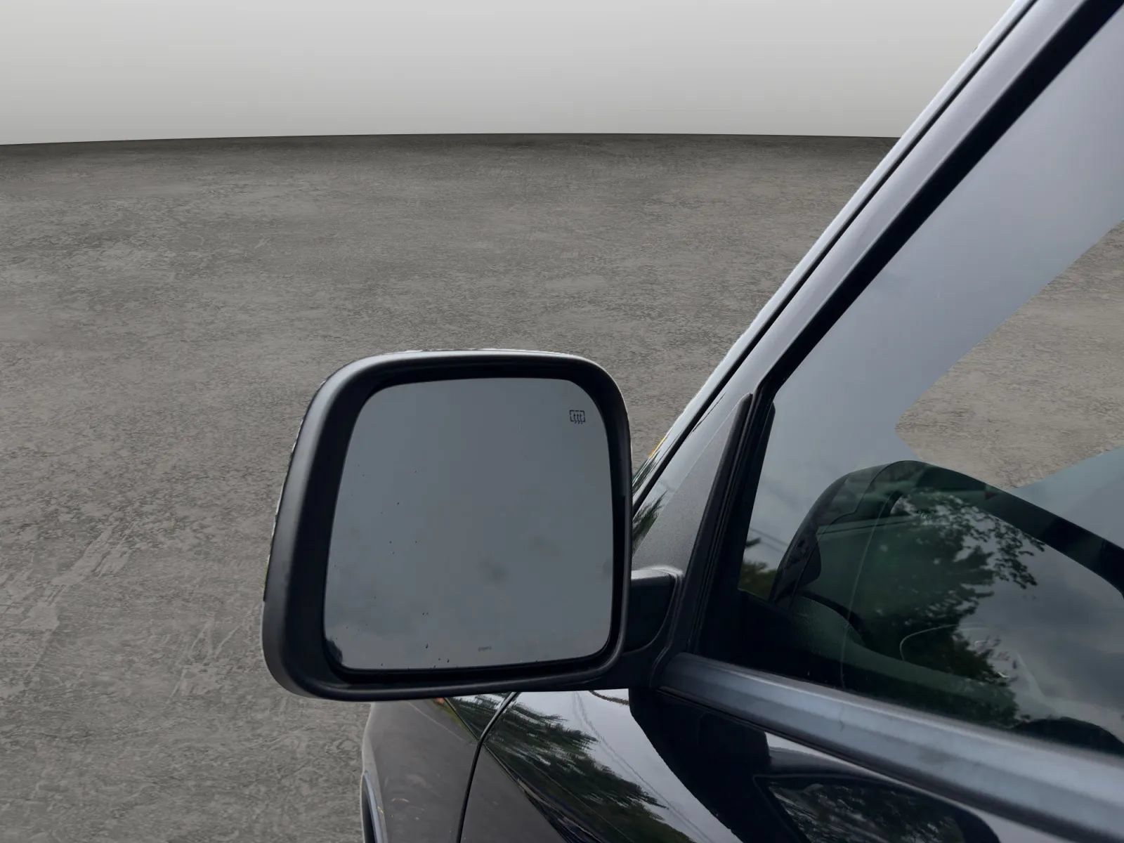 Used 2019 Dodge Durango SXT AWD/4WD image 31