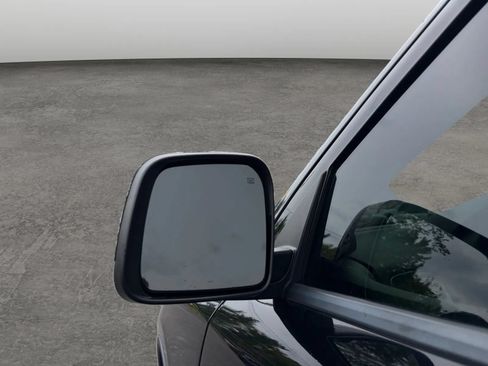 Used 2019 Dodge Durango SXT AWD/4WD image 31