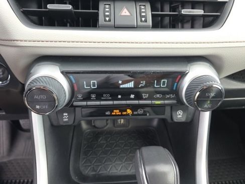 Certified 2023 Toyota RAV4 XLE Premium image 20