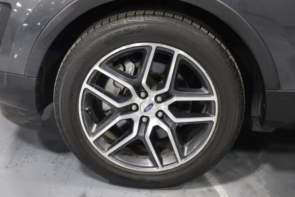 Used 2016 Ford Explorer Sport w/ Equipment Group 401A AWD/4WD image 46