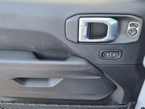 Certified 2024 Jeep Wrangler Rubicon 392 w/ Dual Top Group image 31