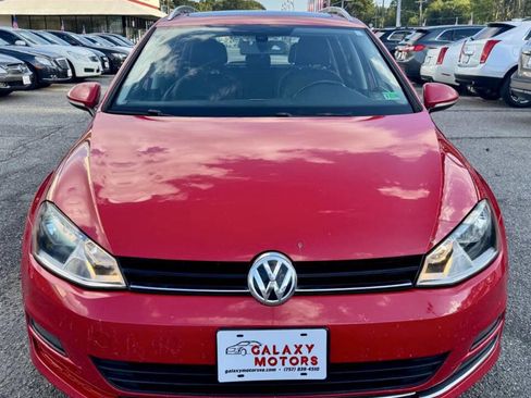 Used 2015 Volkswagen Golf SEL image 2