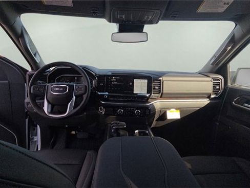 New 2026 GMC Sierra 1500 SLT w/ SLT Premium Package image 32