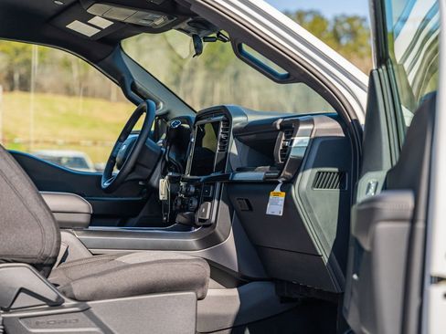 New 2026 Ford F150 STX image 7