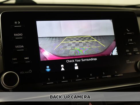 Used 2018 Honda Accord LX image 4