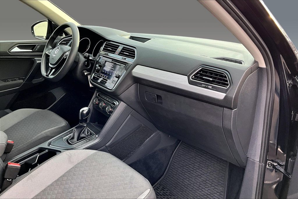 Used 2021 Volkswagen Tiguan S FWD image 10
