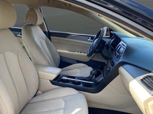 Used 2016 Hyundai Sonata SE FWD image 23