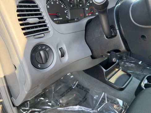 Used 2011 Ford Ranger XLT RWD image 19