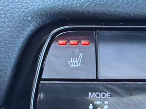 Used 2024 Honda Pilot Touring image 31