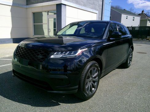Used 2019 Land Rover Range Rover Velar image 9