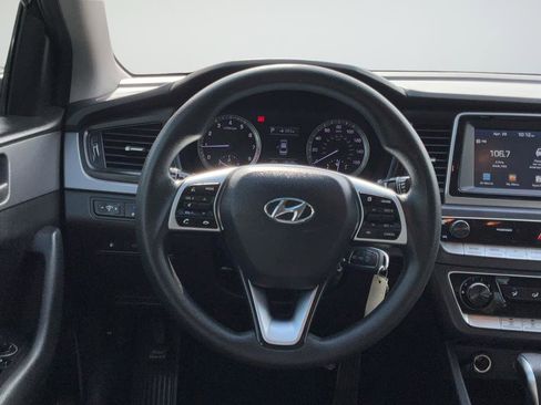 Used 2019 Hyundai Sonata SE FWD image 14