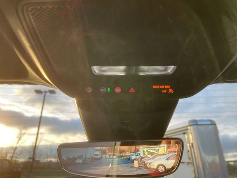 New 2026 Chevrolet Traverse LT w/ Driver Confidence Package image 16