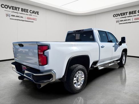 Used 2024 Chevrolet Silverado 2500 LTZ w/ LTZ Premium Package image 9