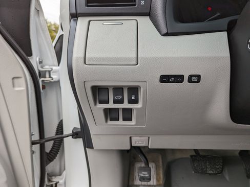 Used 2011 Lexus RX 350 AWD image 14