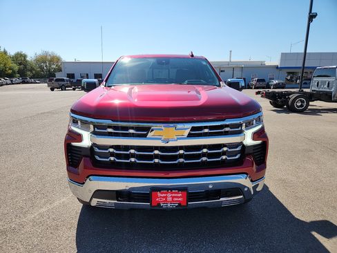 Used 2026 Chevrolet Silverado 1500 LTZ w/ Technology Package image 3