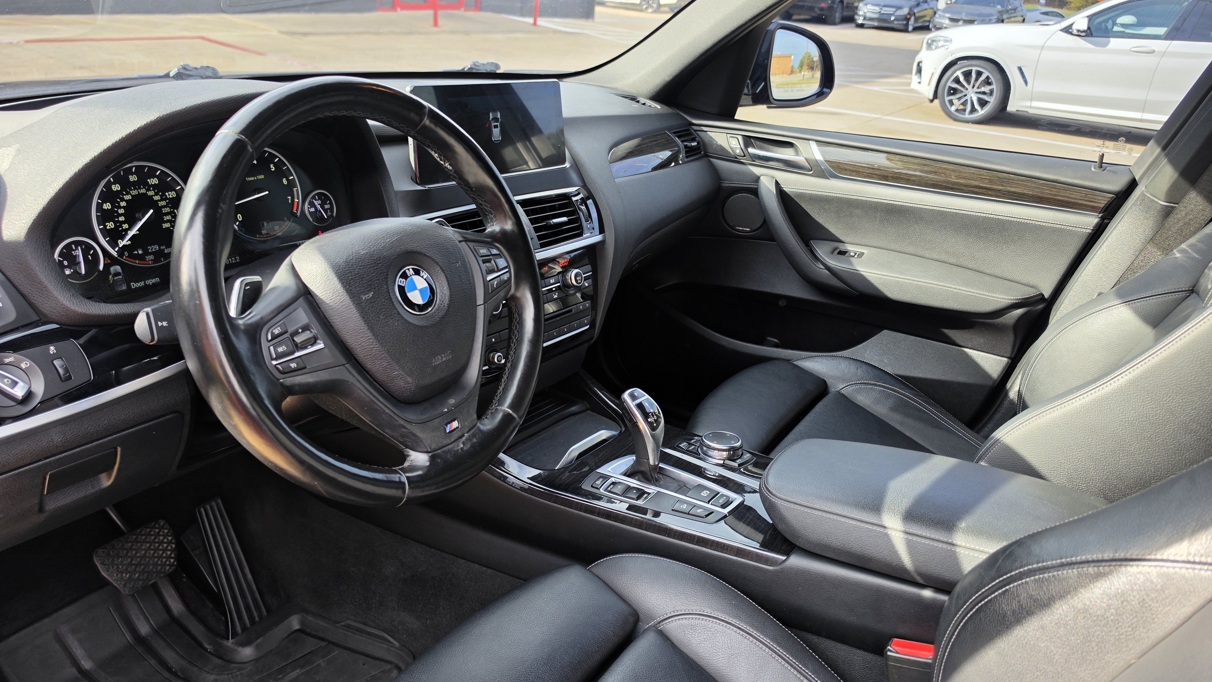 Used 2016 BMW X3 xDrive28i AWD/4WD image 23
