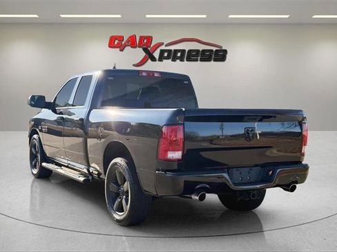 Used 2018 RAM 1500 Express w/ Black Ram 1500 Express Group image 12