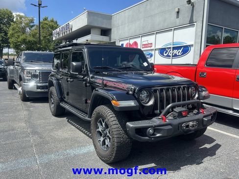 Used 2019 Jeep Wrangler Unlimited Rubicon w/ Dual Top Group AWD/4WD image 5
