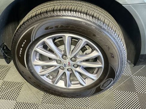 Used 2023 Buick Enclave Essence w/ Trailering Package, 5000 lbs. AWD/4WD image 34