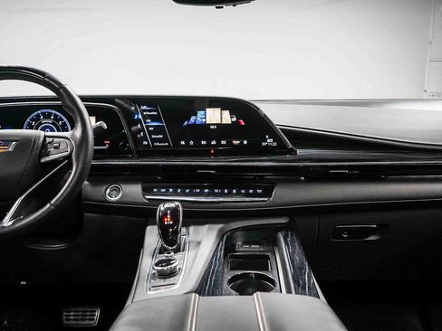 Used 2024 Cadillac Escalade V image 15