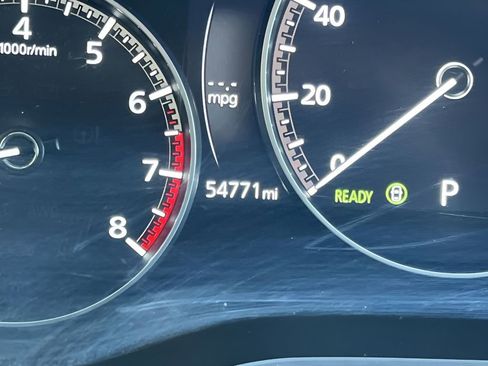 Used 2024 MAZDA CX-90 3.3 Turbo w/ Preferred Plus image 17