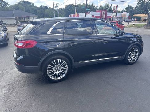 Used 2018 Lincoln MKX Reserve AWD/4WD image 4