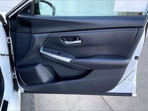 Used 2024 Nissan Sentra SR image 23