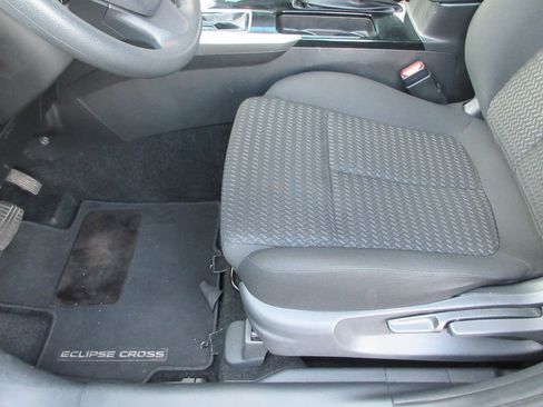 Used 2025 Mitsubishi Eclipse Cross LE AWD/4WD image 20