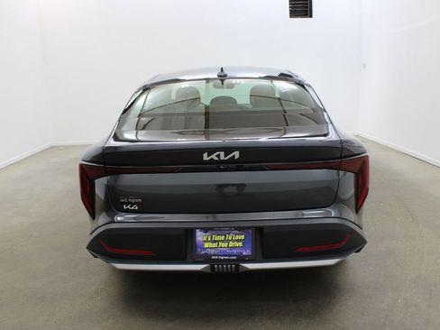 Used 2025 Kia K4 FWD image 4