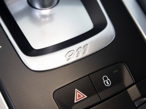 Certified 2018 Porsche 911 Carrera image 15