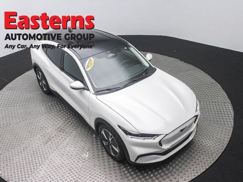 Used 2021 Ford Mustang Mach-E Select w/ Comfort/Appearance Package AWD/4WD image 3