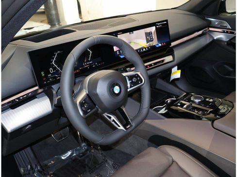New 2027 BMW 530i xDrive AWD/4WD image 11